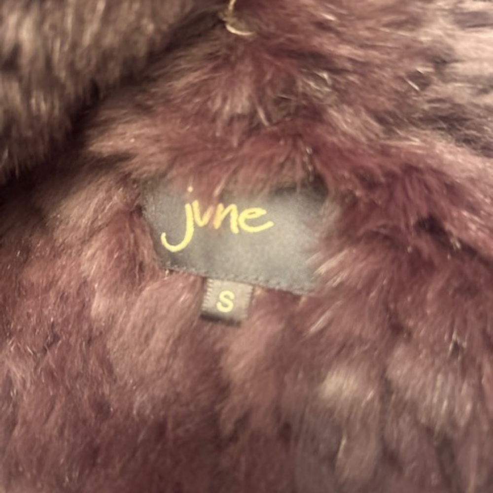 June rabbit fur vest - Picture 11 of 11